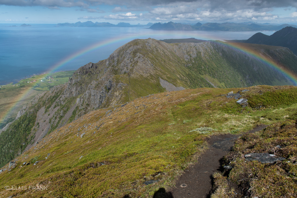 Regenbogen auf Matmora-Plateau